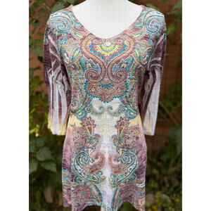 Cactus Brand Bedazzled Graphic Print Funky Top Women’s Size M